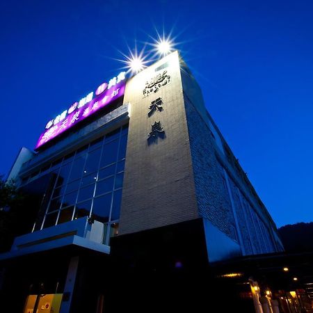 The Solas Hot Spring Resort Nantou Exteriör bild